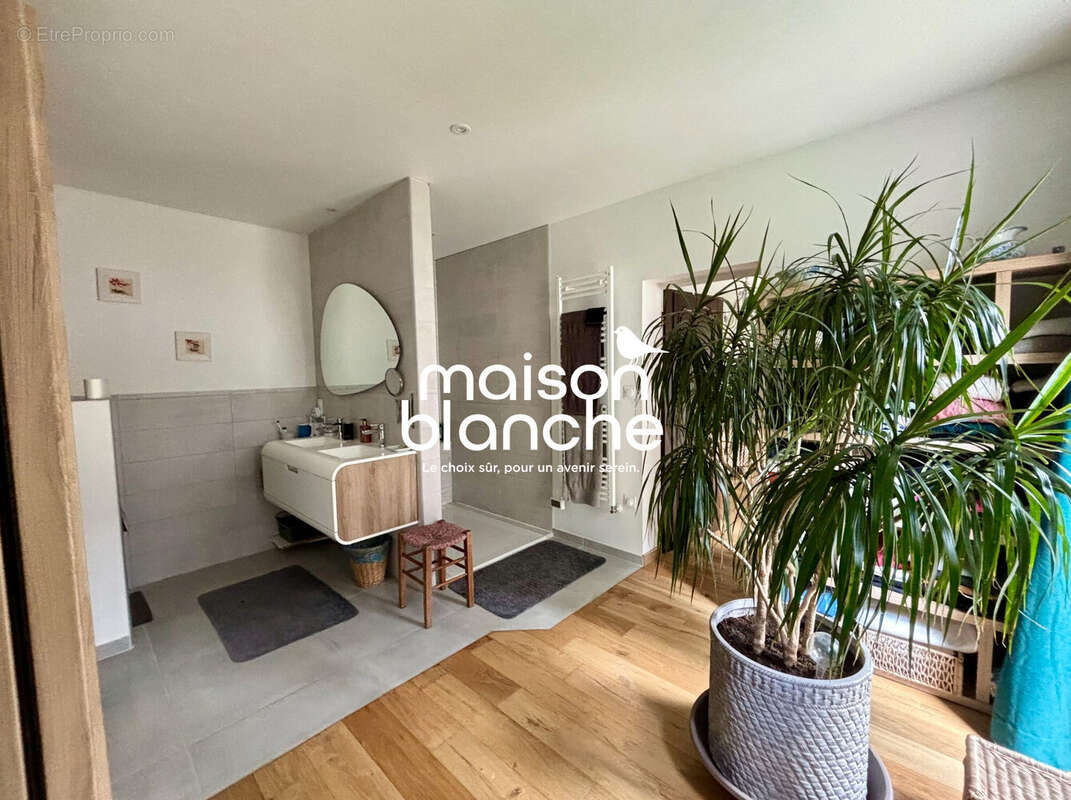 Maison à LE PLESSIS-GRAMMOIRE