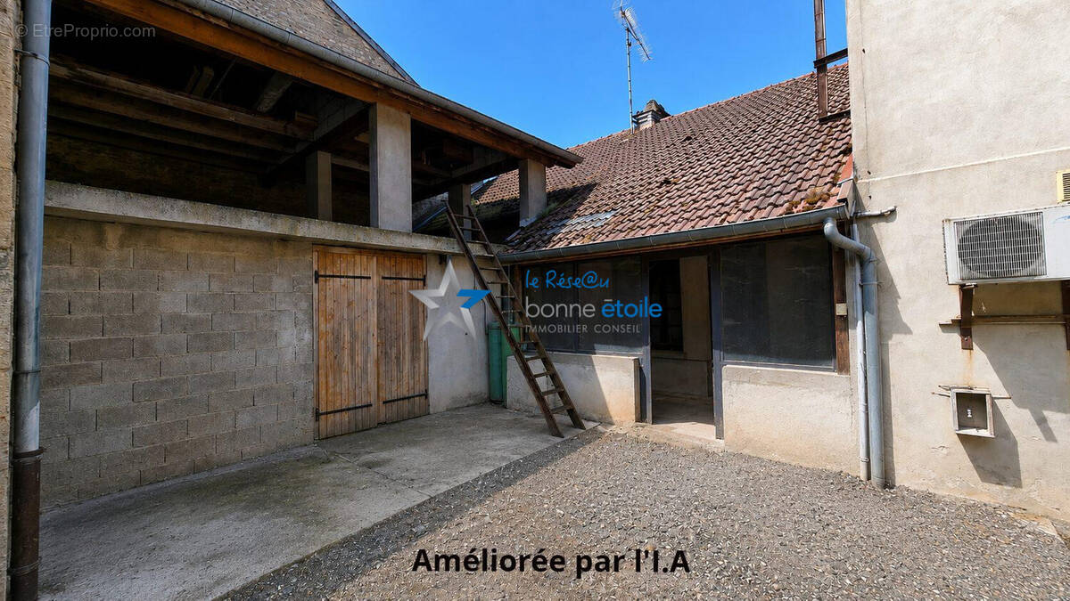 Maison à POULANGY