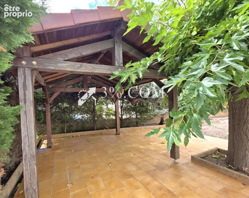 Maison à pied de la plage et des commodités - photo 19