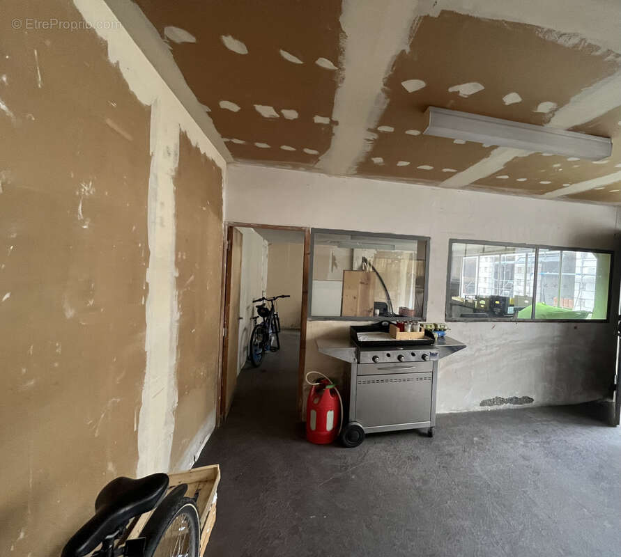 Commerce à PERIGUEUX