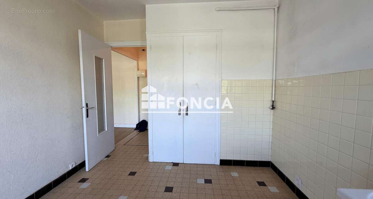 À découvrir ! Appartement T2 avec balcon, cave et parking – Proche centre-ville - photo 5