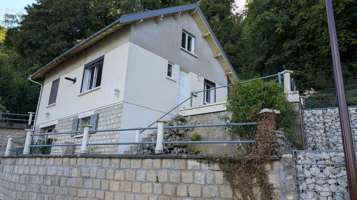 Maison à SAVONNIERES-DEVANT-BAR