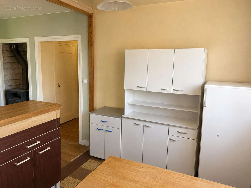 Maison 87 m² à Riom  - photo 6