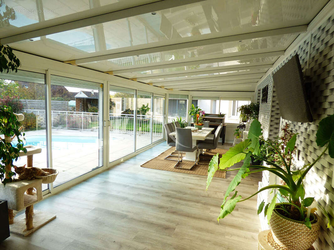 Maison à VIENNE-EN-VAL