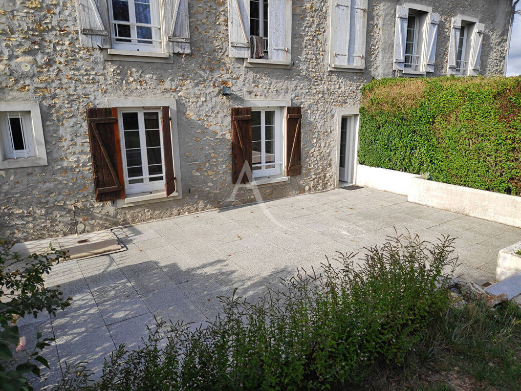 Appartement à DOURDAN