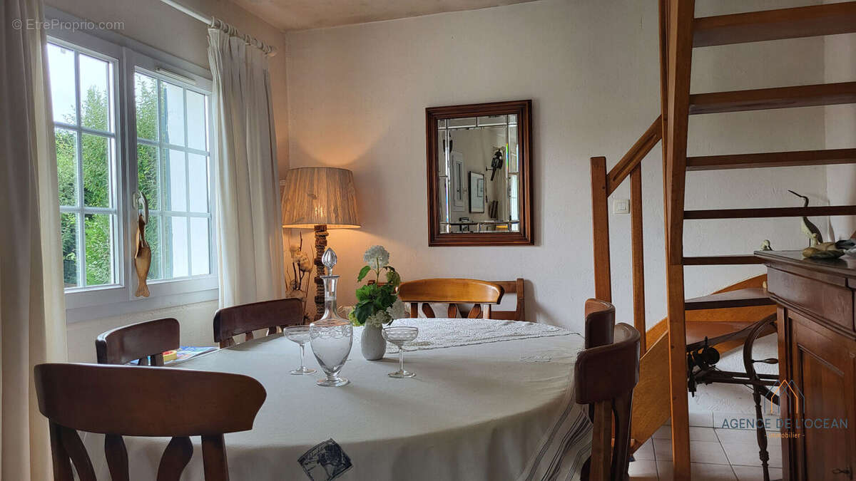 Maison à LE PALAIS