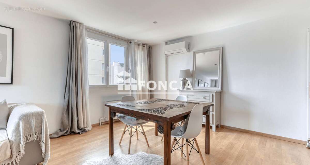 Appartement à LYON-7E