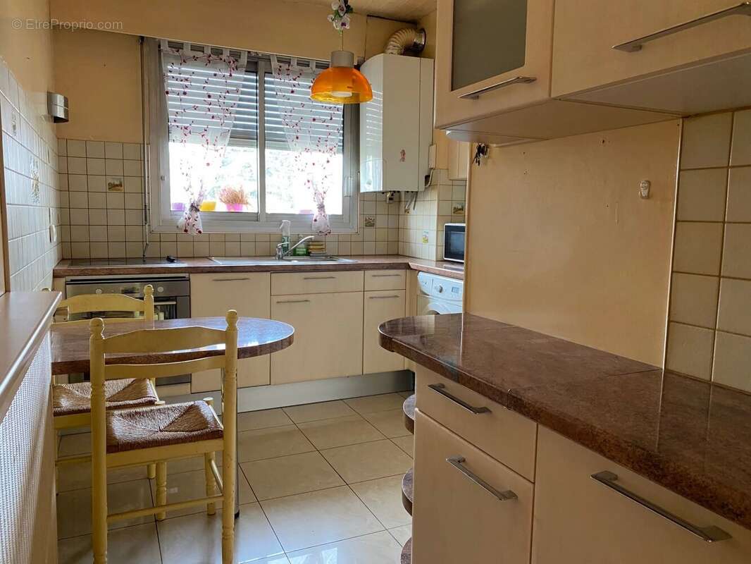 Appartement à LE PERREUX-SUR-MARNE