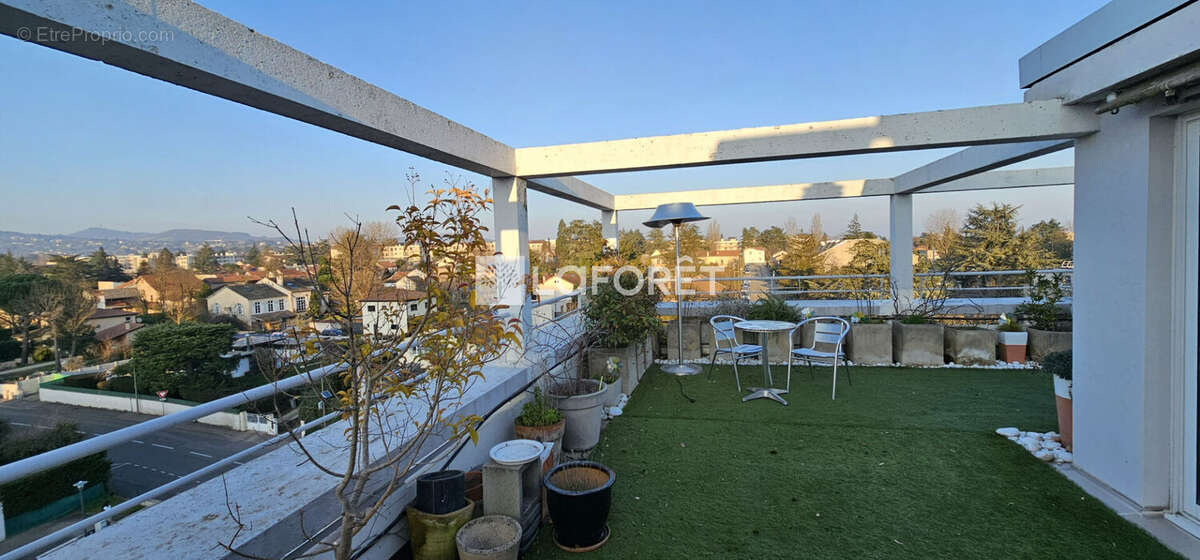 Appartement à CHAMPAGNE-AU-MONT-D&#039;OR