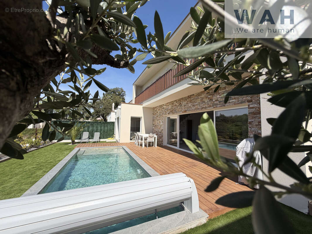 Maison à NIMES