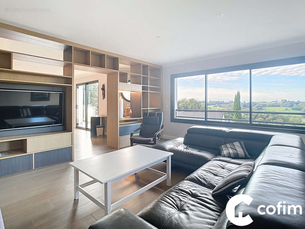 Maison à SERRES-CASTET