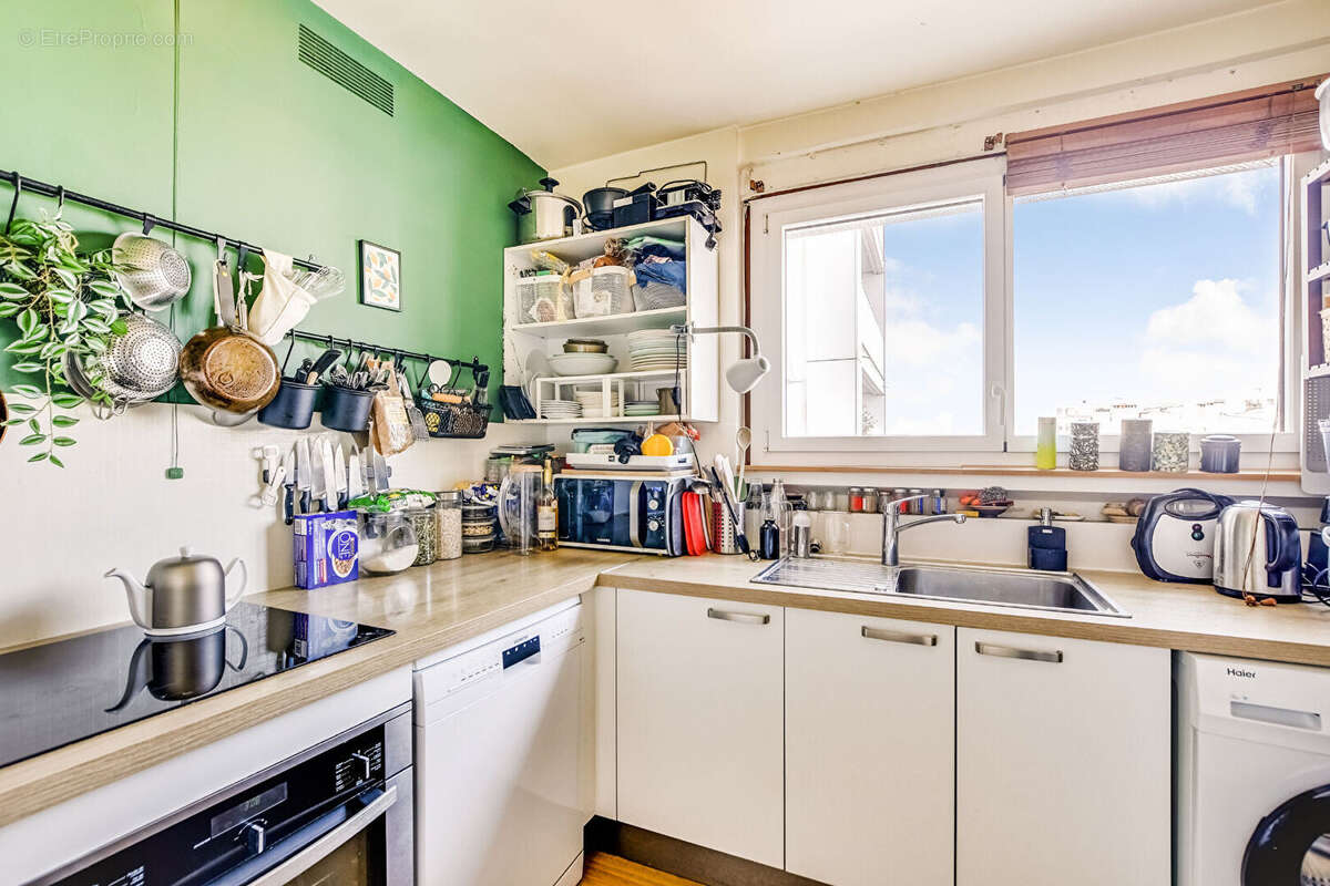 Appartement à PARIS-15E