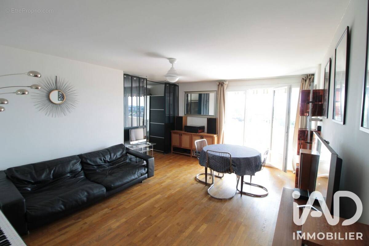 Photo 1 - Appartement à REIMS