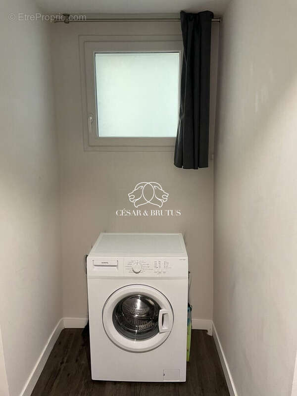 Coin buanderie - Appartement à LYON-3E