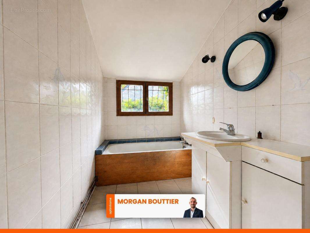 Maison à vendre 5 pièces NOYANT-VILLAGES (49) - photo 11