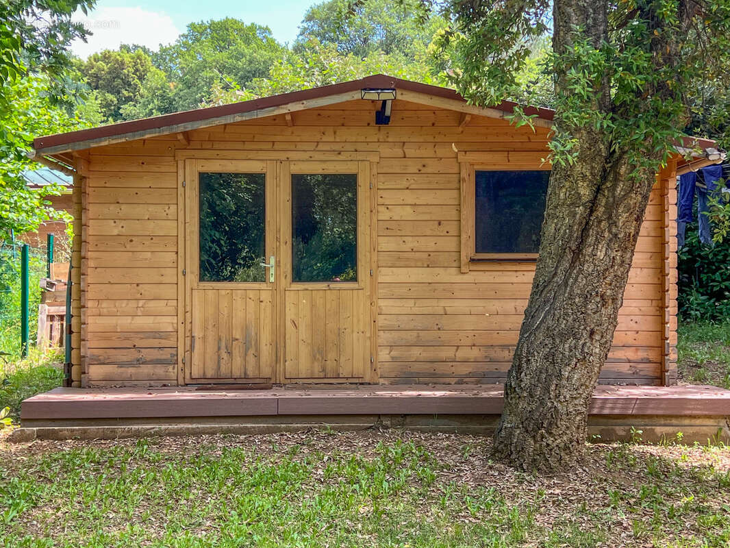 Maison à COLLOBRIERES