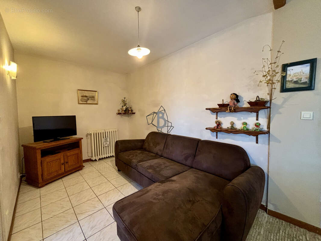 Ensemble immobilier T5 - 98 m2 - CARMAUX - photo 2