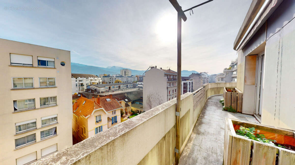 Appartement à GRENOBLE