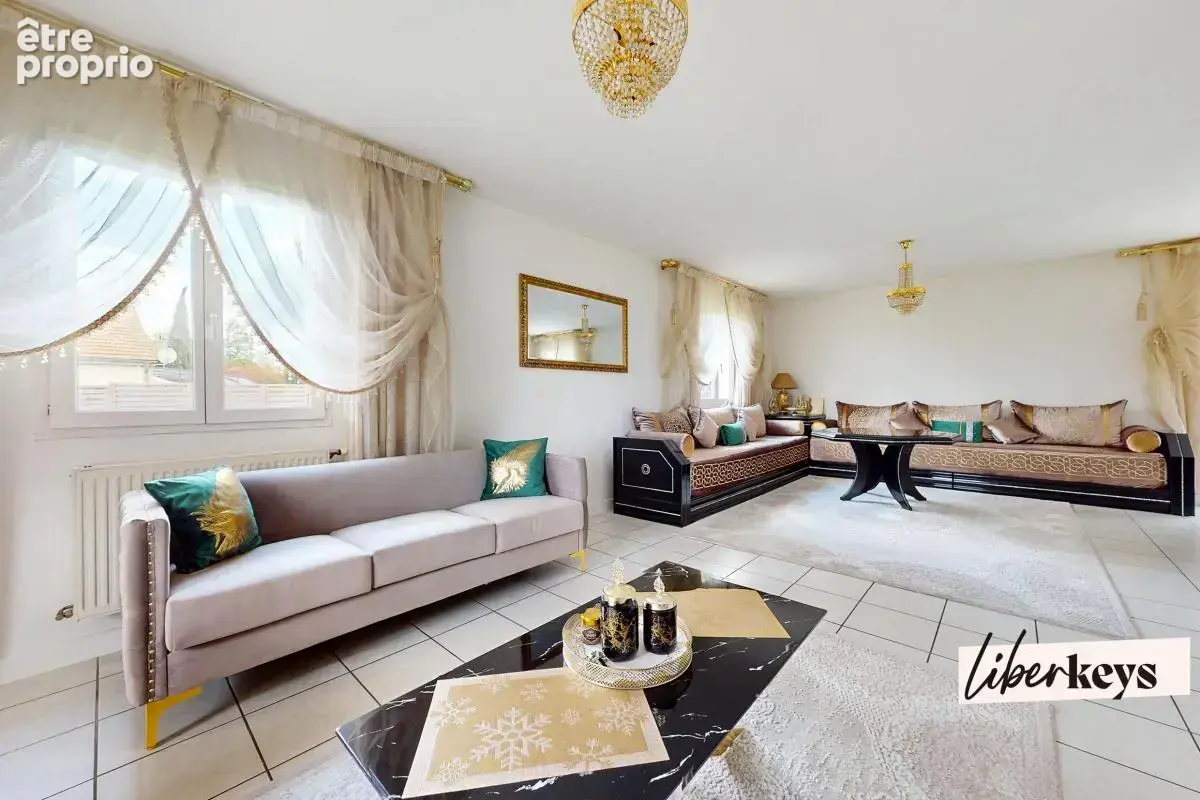 Saint rémy - villa plain pied non mitoyenne - salon 40 m² - 3 chambres - buanderie - 1185 m² terrain - photo 7
