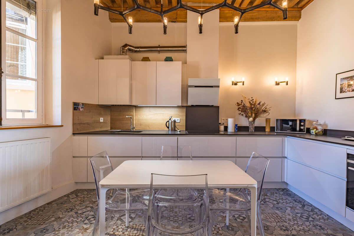 Appartement à LYON-4E