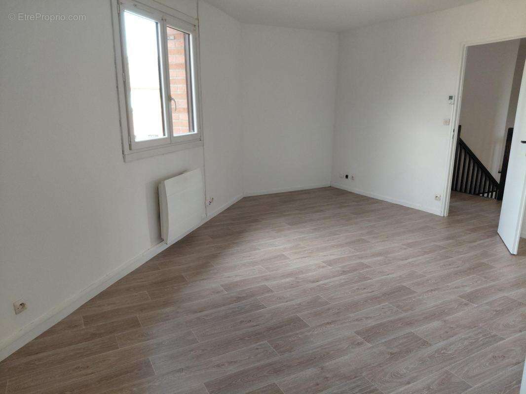 Appartement à LAMBRES-LEZ-DOUAI