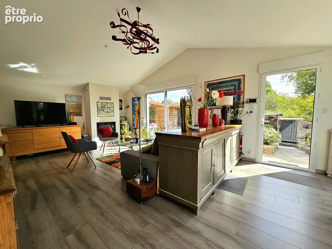 Coup de cœur à Tiffauges   Maison rénovée de 85 m2 avec jardin et terrasse - photo 4