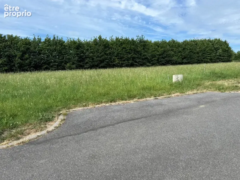 Photo Terrain à Craon au prix de 53 000€