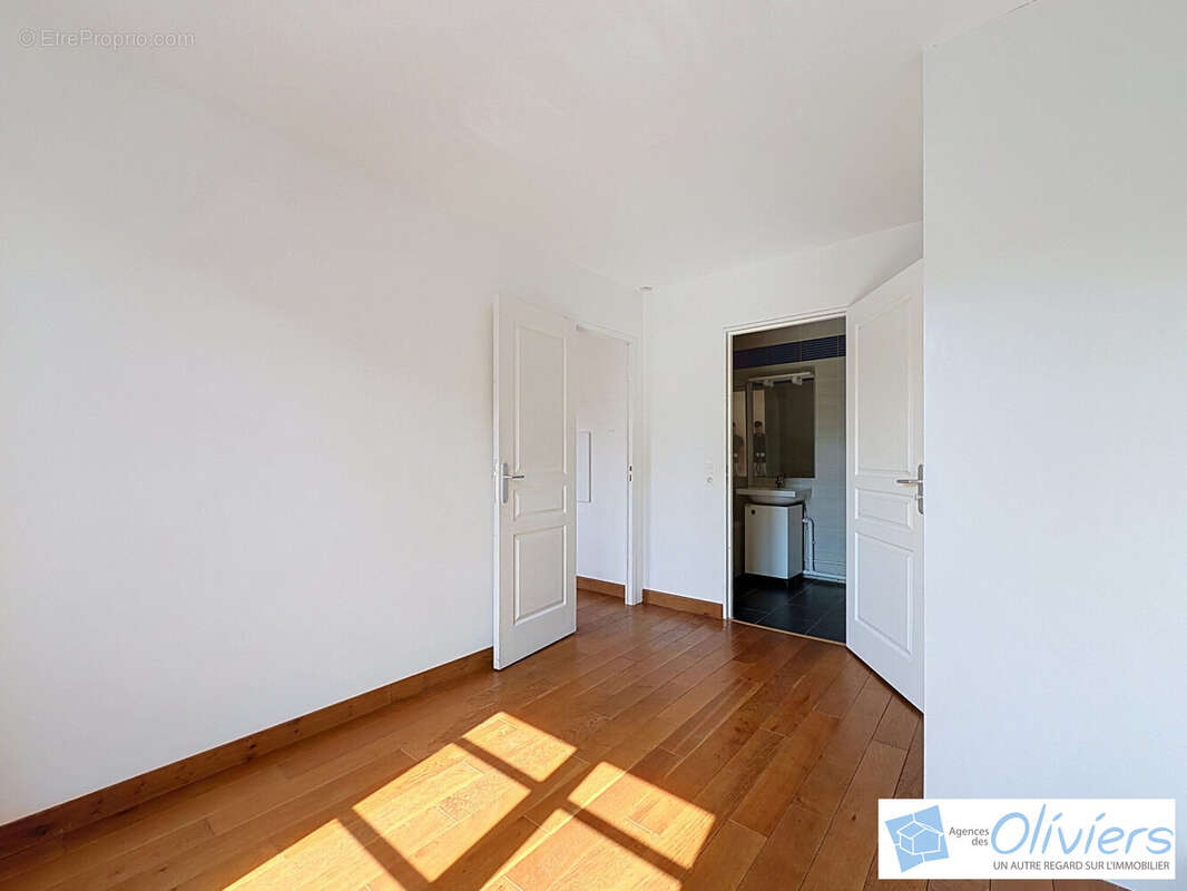 Appartement 32 m² à Chevreuse  - photo 8