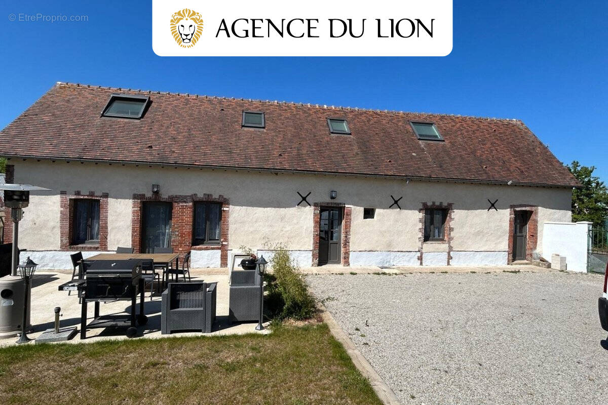 Maison à TREON