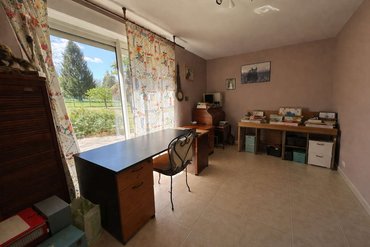 Maison à SAINT-AULAYE