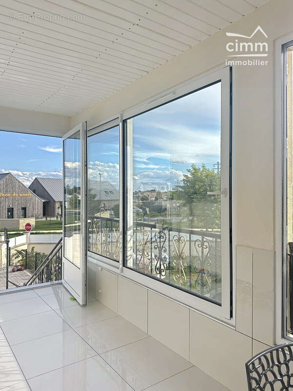 Maison à VILLEMANDEUR