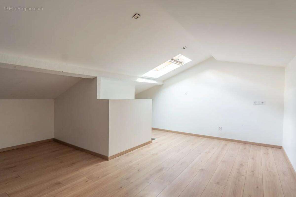 Maison à LYON-7E