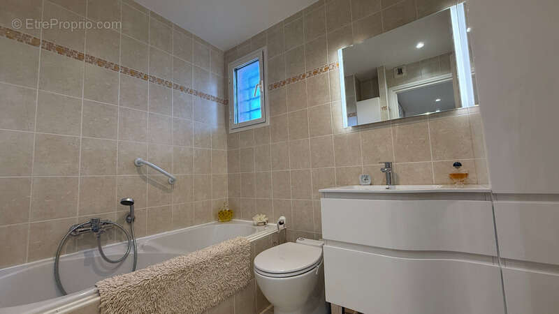 Appartement à SAINT-RAPHAEL