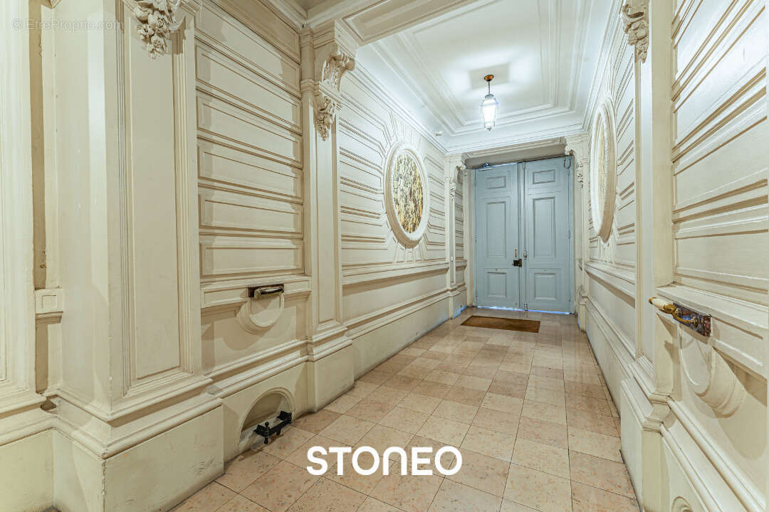 Appartement à PARIS-6E