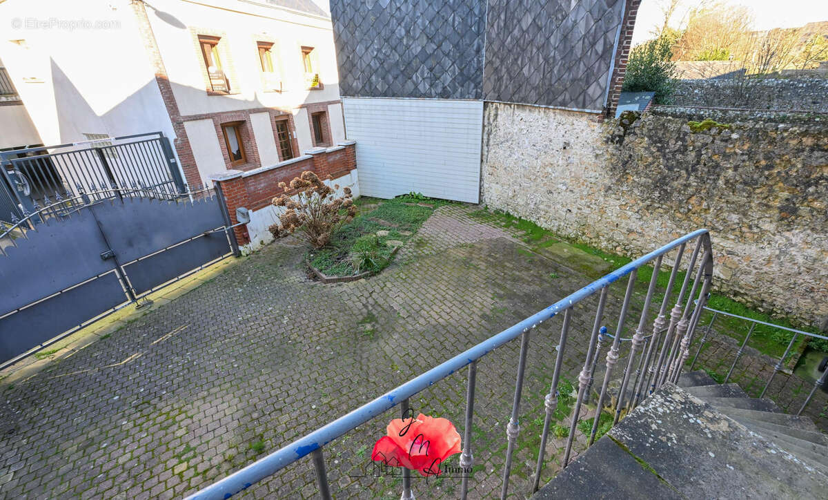 Élégante maison de caractère du XIXème siècle au cœur de Fécamp - photo 19