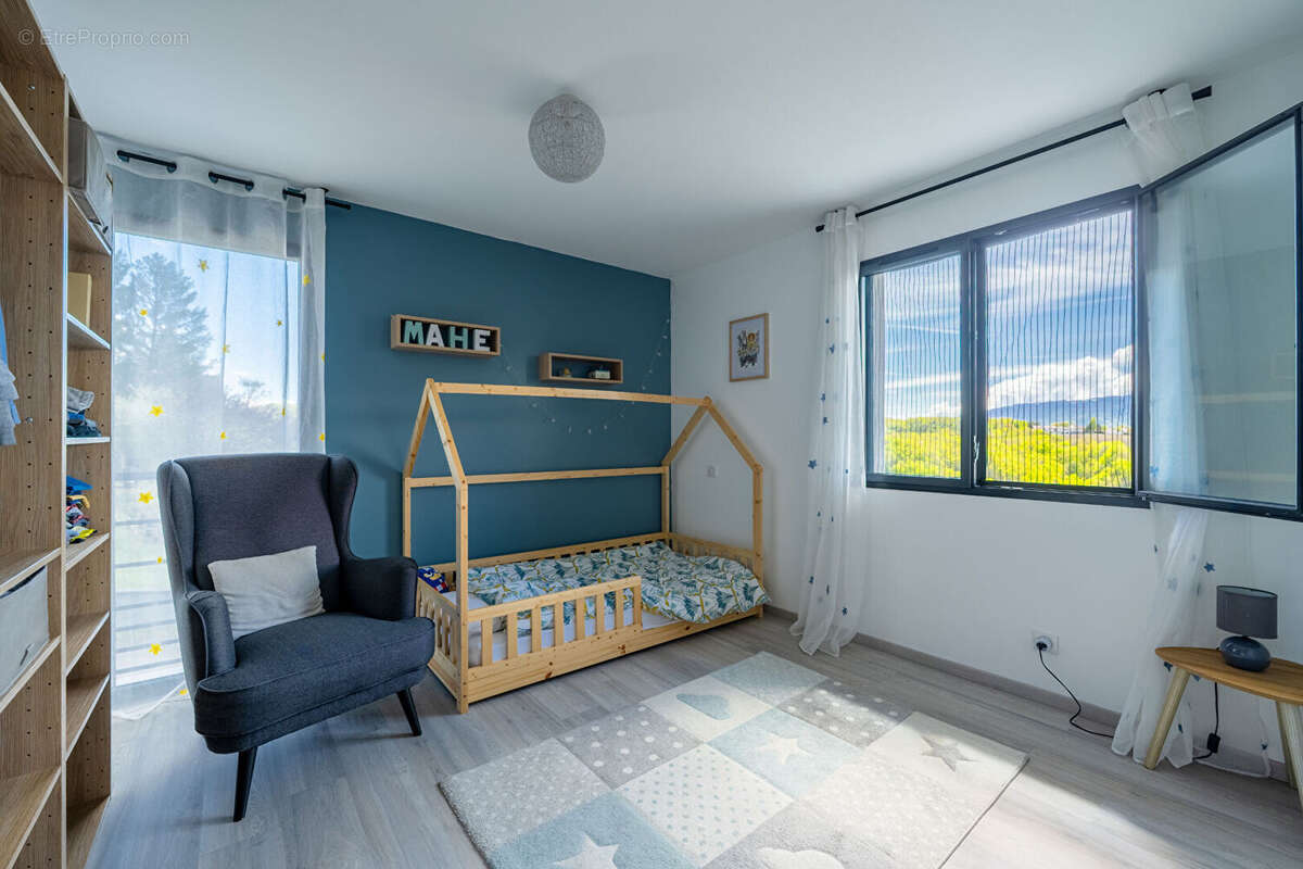 Maison à BELLEGARDE-SUR-VALSERINE