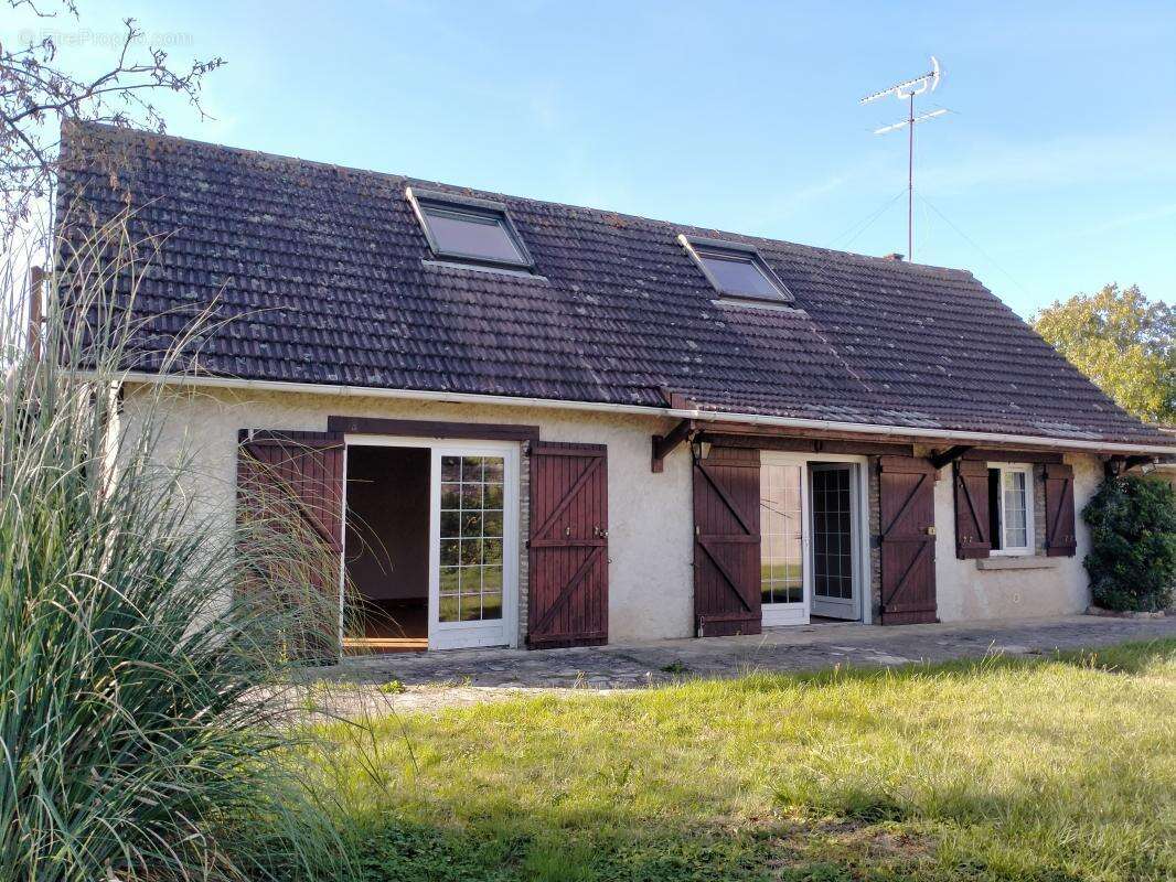 Maison à AIGLEVILLE