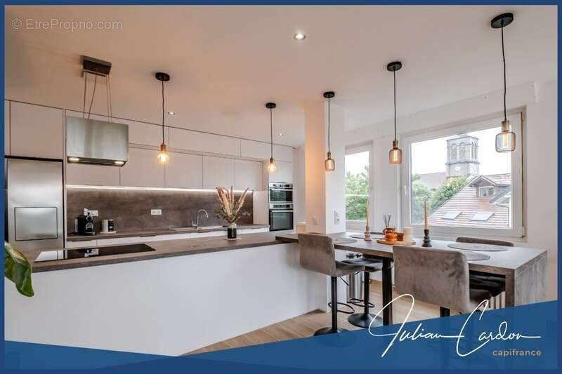 Appartement à REIGNIER