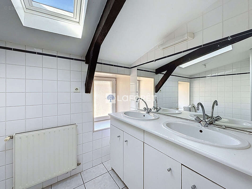 Appartement à PARTHENAY