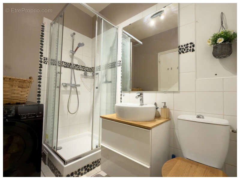 Appartement à FONTENAY-LE-FLEURY