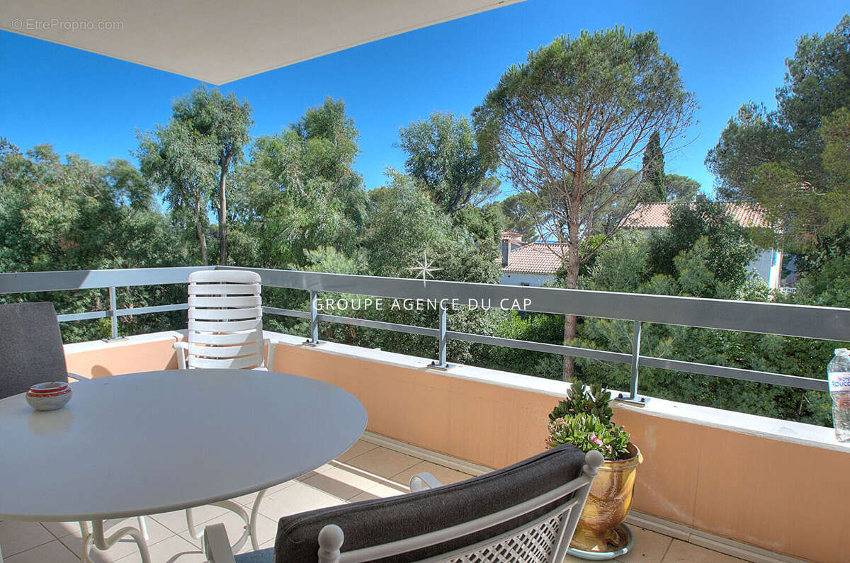 Appartement à FREJUS