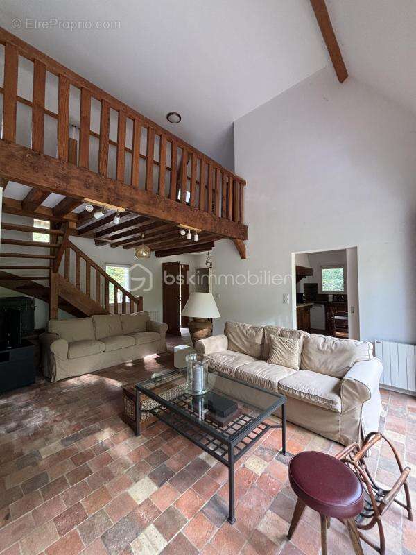 Maison à SAINT-GATIEN-DES-BOIS