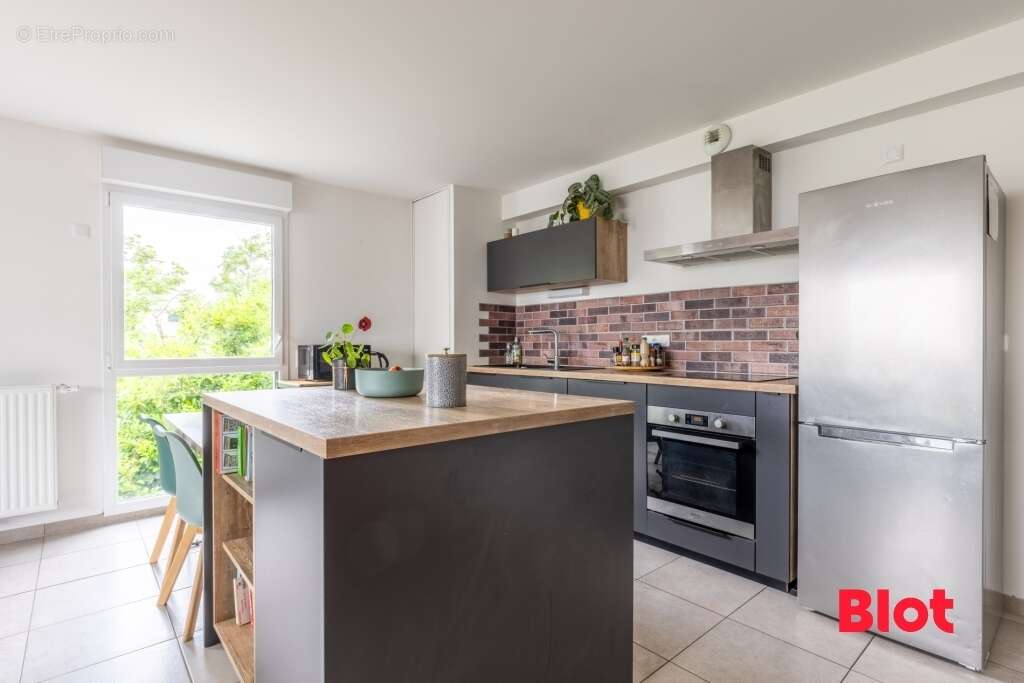 Appartement à MELESSE