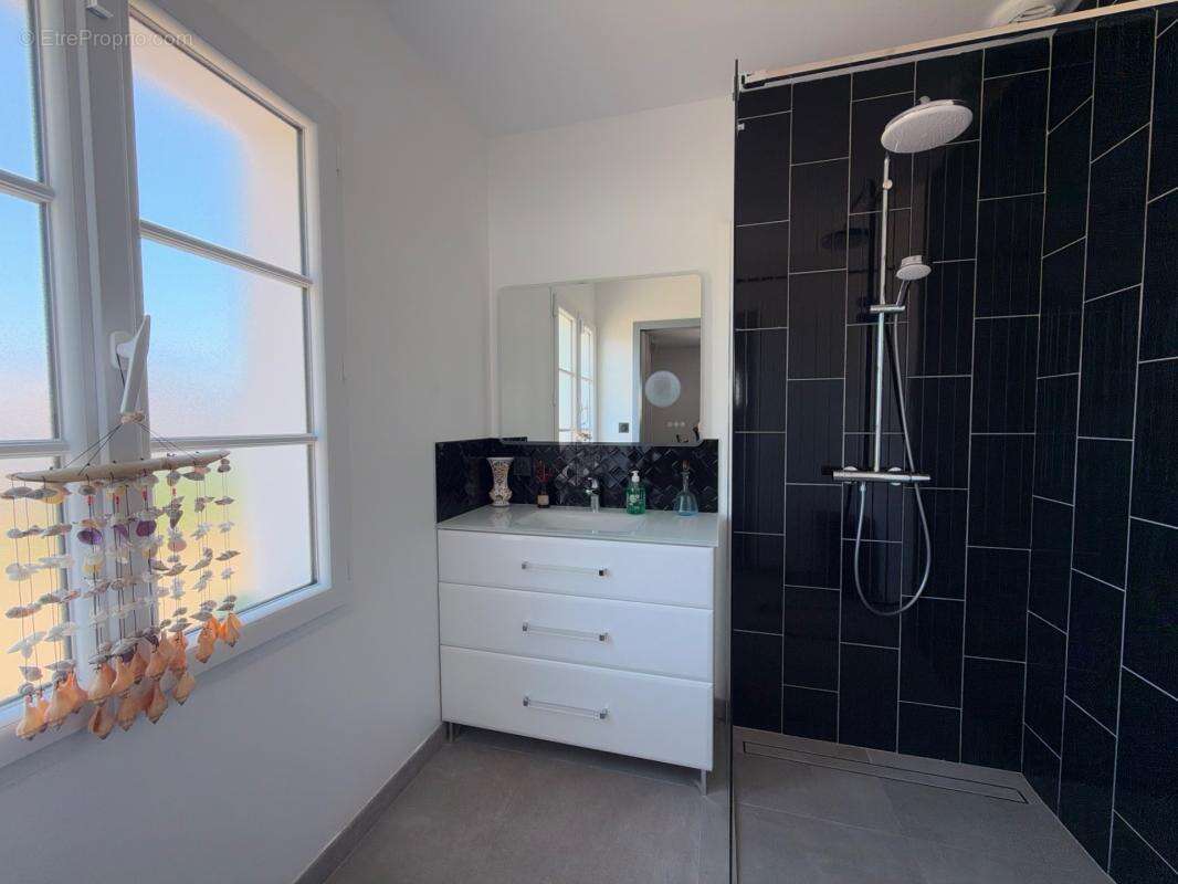 Villa d’architecte de plain-pied – la couarde-sur-mer (plage à pied) - photo 34