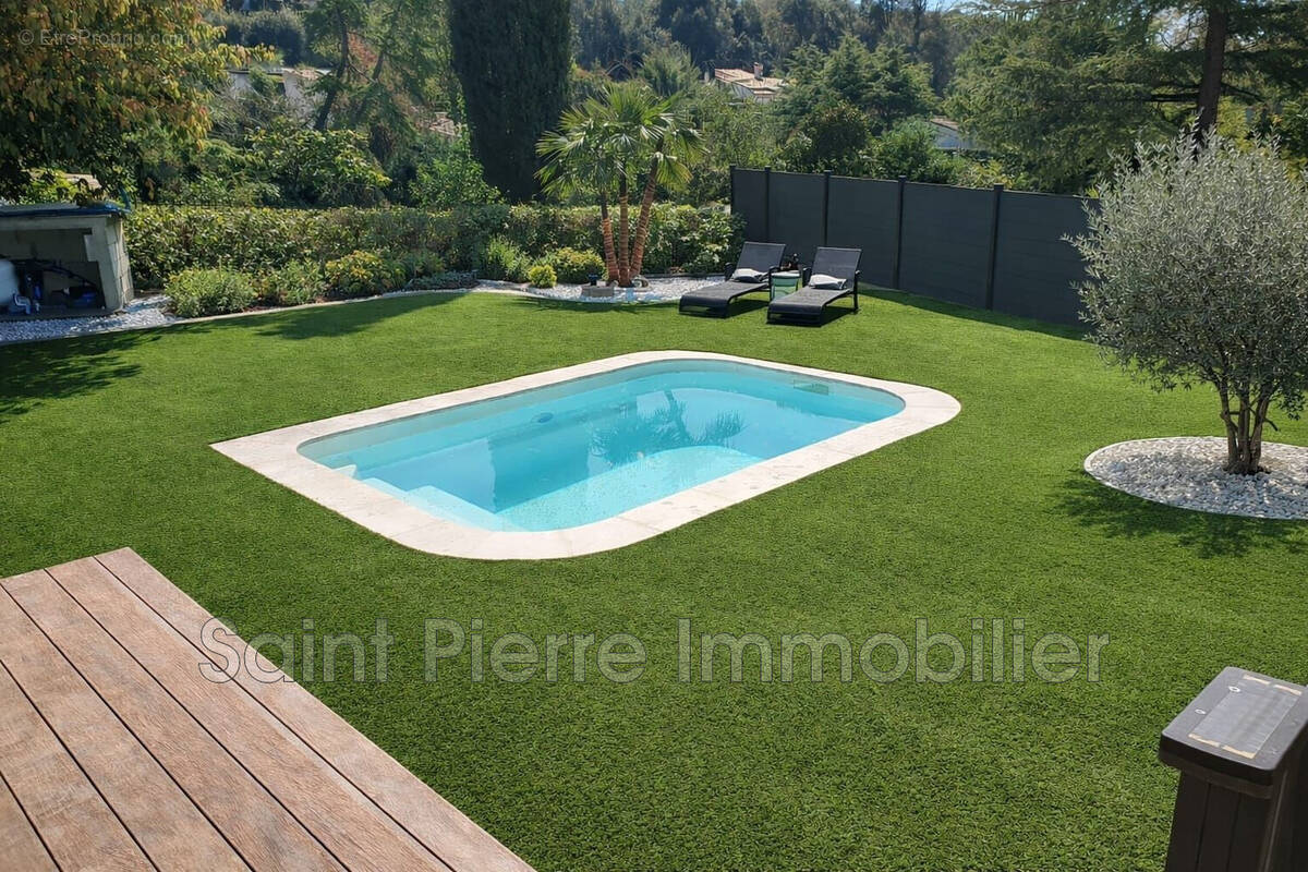 Maison à LA COLLE-SUR-LOUP