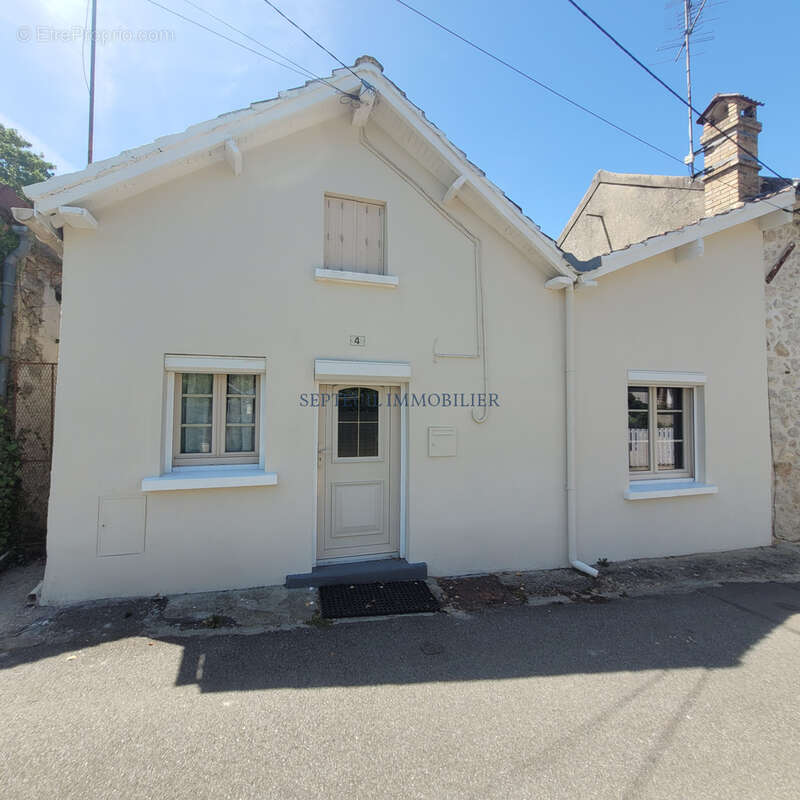 Maison à SEPTEUIL