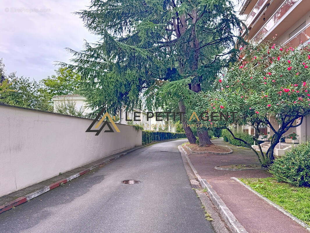 Appartement à LE BOUSCAT