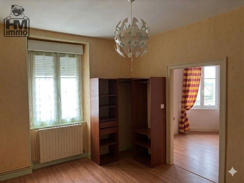 Maison à SAINT-JUNIEN