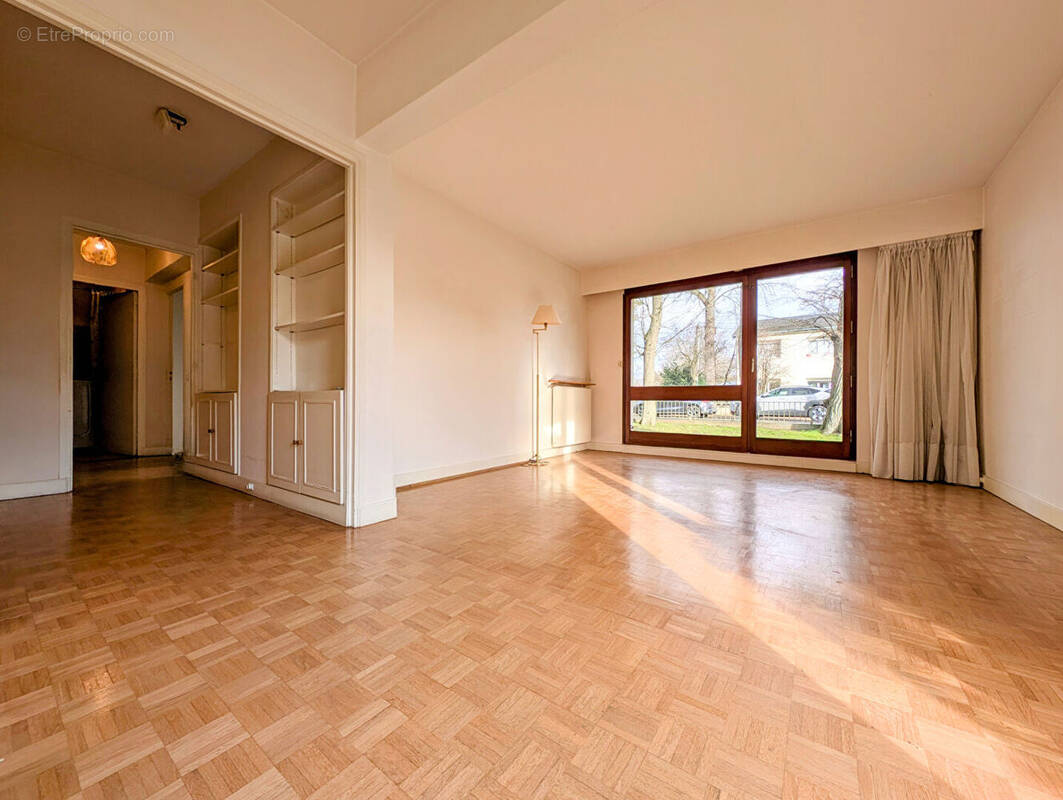 Appartement à MAISONS-LAFFITTE