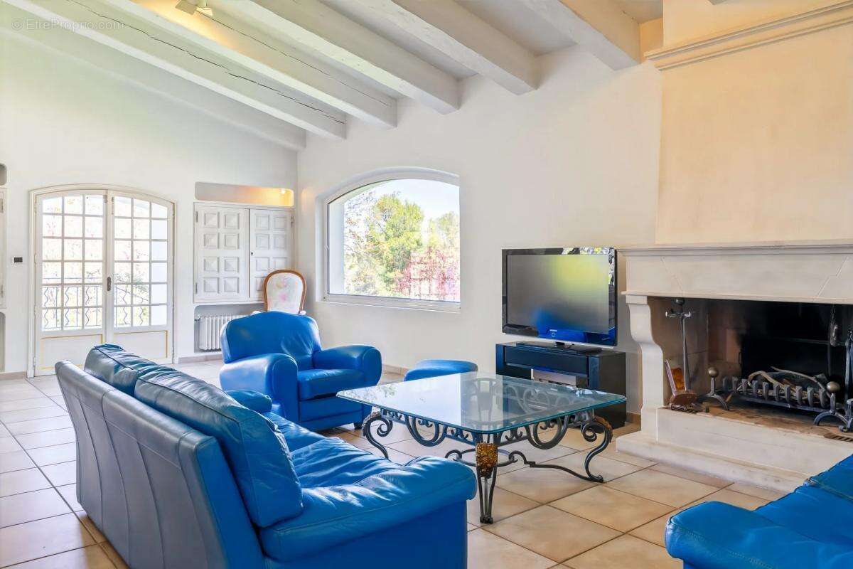 Maison à BOUC-BEL-AIR